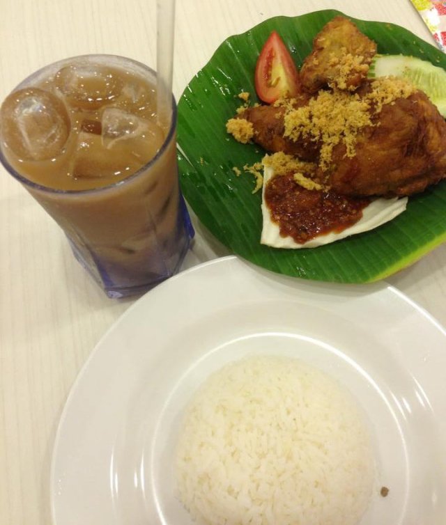 Smashed Fried Chicken with Rice