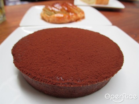 Rich chocolate and simply heavenly. Must try dessert.