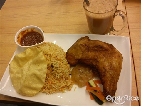 Nasi Briyani with Mamak Fried Chicken Set