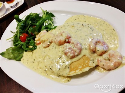 Pancakes With Garlic Buttered Prawns And Salad