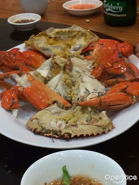 Steamed cold crab