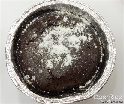 CHOCOLATE LAVA CAKE