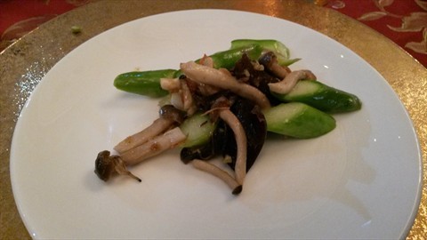 Wok-fried asparagus with xo sauce
