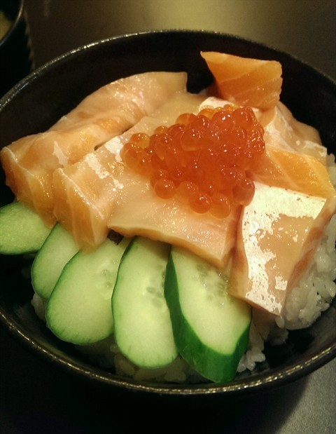 Salmon & Ikura Don