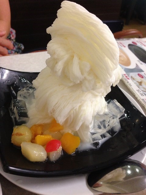 Almond Shaved Ice