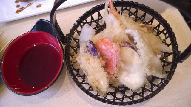 Assorted tempura