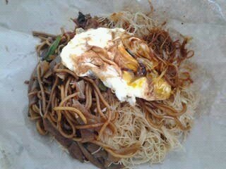 Noodle & bee hoon with egg at $1.60