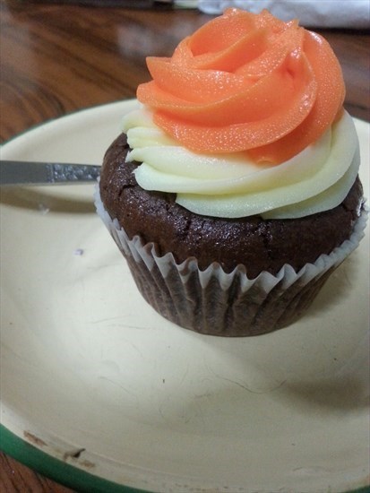 Orange Cream Chocolate Cupcake