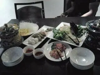 Vegetables, seafood & noodles