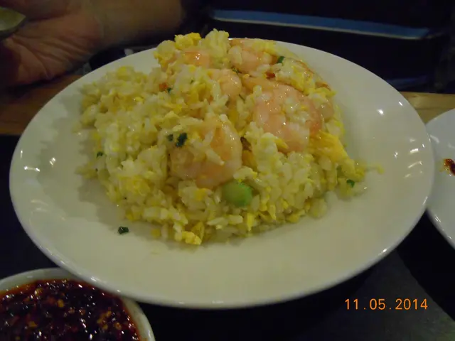 Fried Rice with Prawn & Eggs