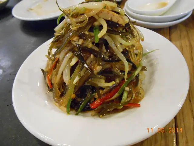 Oriental Salad in Special Vinegar Dressing