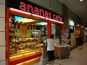 Ananas Cafe