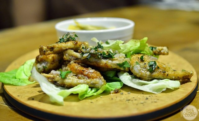 Lil' Froggy | S$24/++