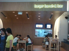 Burger, Bench & Bar