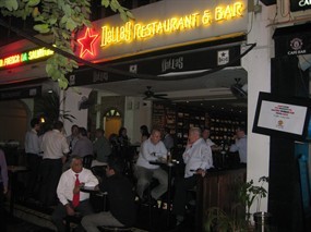 Dallas Restaurant & Bar