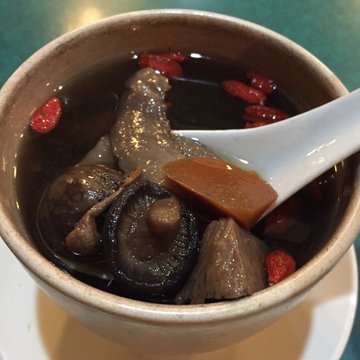 Brewed Cordyceps flower w/ mushroom tonic
