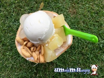 Traditional Thai Coconut Ice Cream