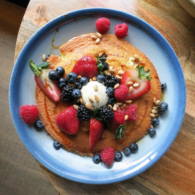 Berry Ricotta Hotcake