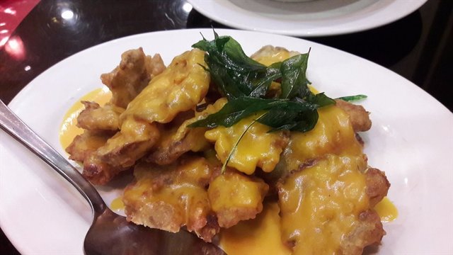 Deep Fried Abalone Mushroom with Pumpkin Sauce