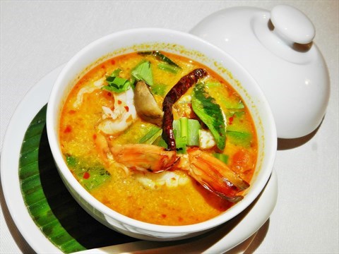 Tom Yum Goong / Tom Yum Soup With Chili Paste