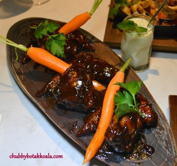 Kuvo Coffee Hot Wings