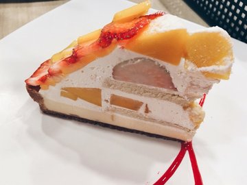 mixed mango w strawberry 😘