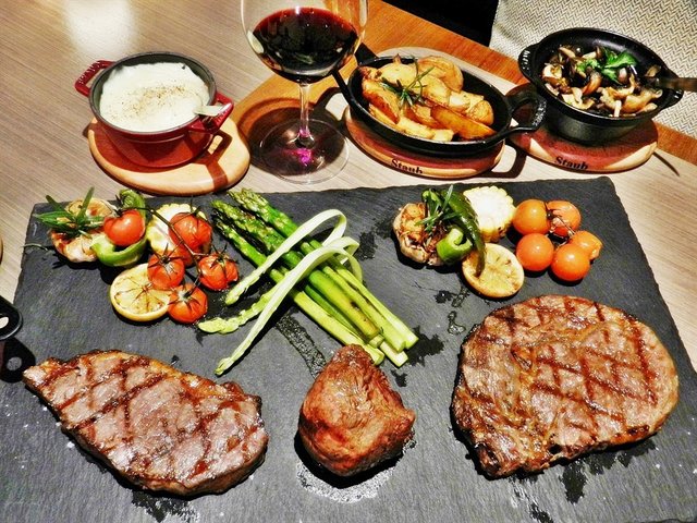 Beef Tasting Platter