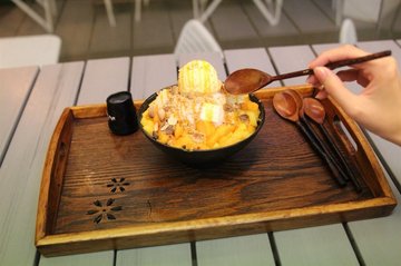 Mango cheesecake