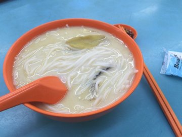 Fish  Chunks  Beehoon  Soup