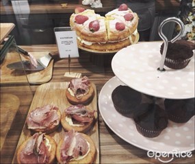 Maple & Market