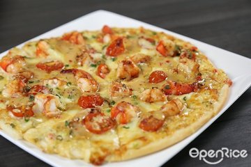 Ultimate Prawn Pizza