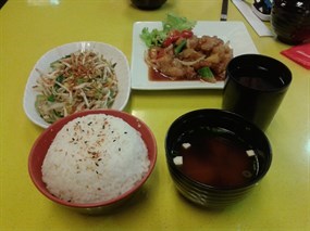 Oishi Halal Buffet Restaurant