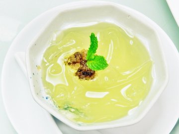 Chilled Coconut Jelly