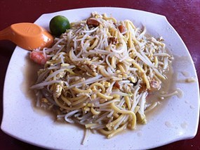 Traditional Queen Street Fried Hokkien Prawn Mee