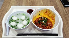 Toa Payoh Lorong 7 Teochew Fishball Noodles - Food Republic