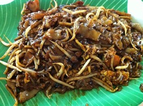 Fried Kway Teow/Fried Oyster/Carrot Cake