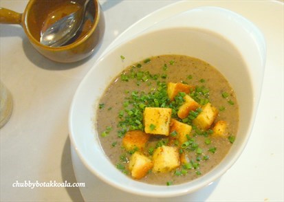Soup of the day - Mushroom soup