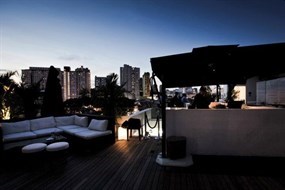 Ying Yang Rooftop Bar