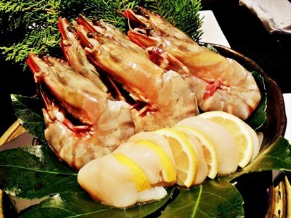 Seafood Raw Presentation - Hokkaido Scallop Hotate & King Prawn Ebi