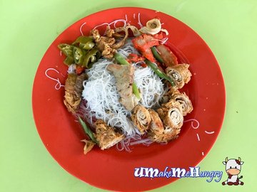 Bee Hoon + Mock Prawn