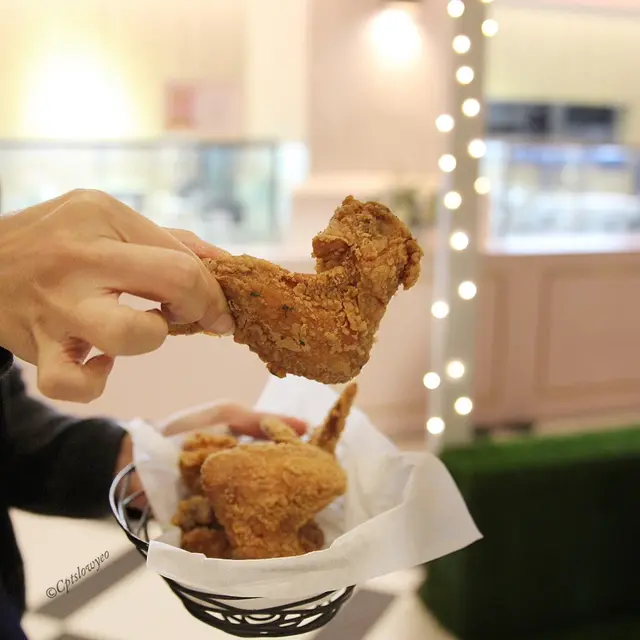 Prawn  paste  chicken  wings