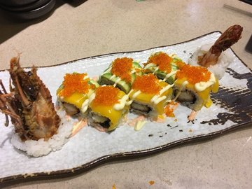 Sanshoko  Dragon  Roll