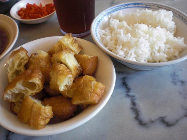炸油條、白飯
