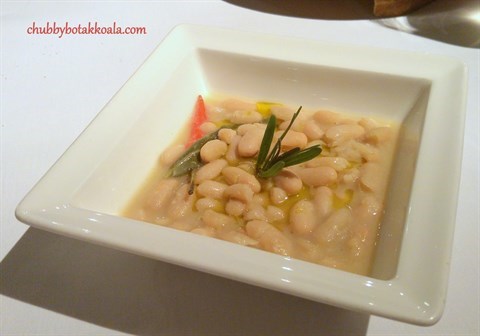 Cannelli Beans Served with Pasta