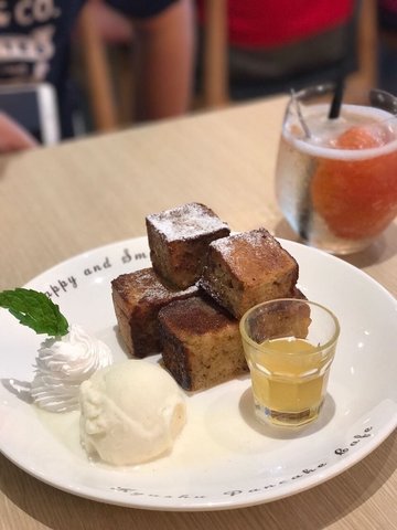 Classic  French  Toast