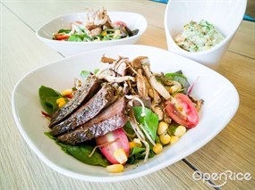Qi Philosophy Cafe