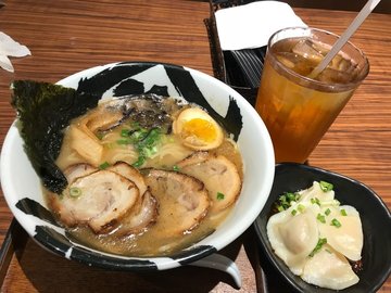 白汤豚骨拉面