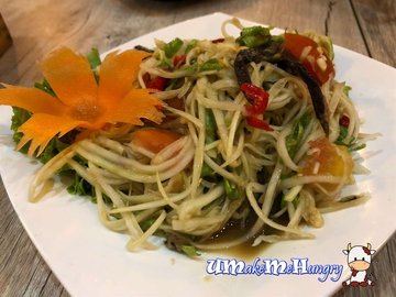 Thai Papaya Salad with Salty Crab - $9