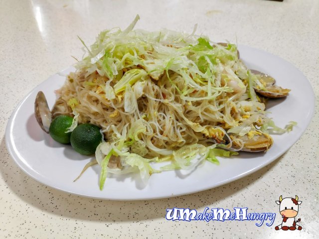Signature Wok Fried White Bee Hoon 招牌特制百米粉 / 白果条 - $7.50 / $10 / $15 / $20