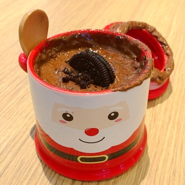 Minty Cookies & Cream Bring Santa Home!